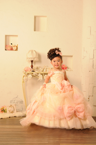 3歳 ドレス 大きなりぼんの桃色ドレス 七五三の写真 家族写真 グランフォト小野写真館 のぶろぐ